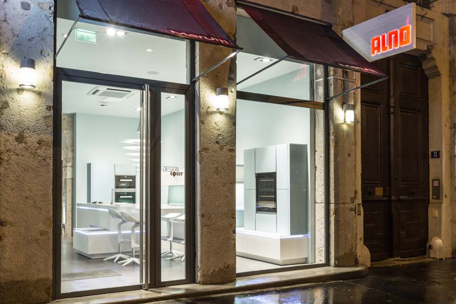 Lyon Show room Cuisine haut de gamme agencement avec architecte intérieur Marutti  Gaggenau Miele Nef Bora